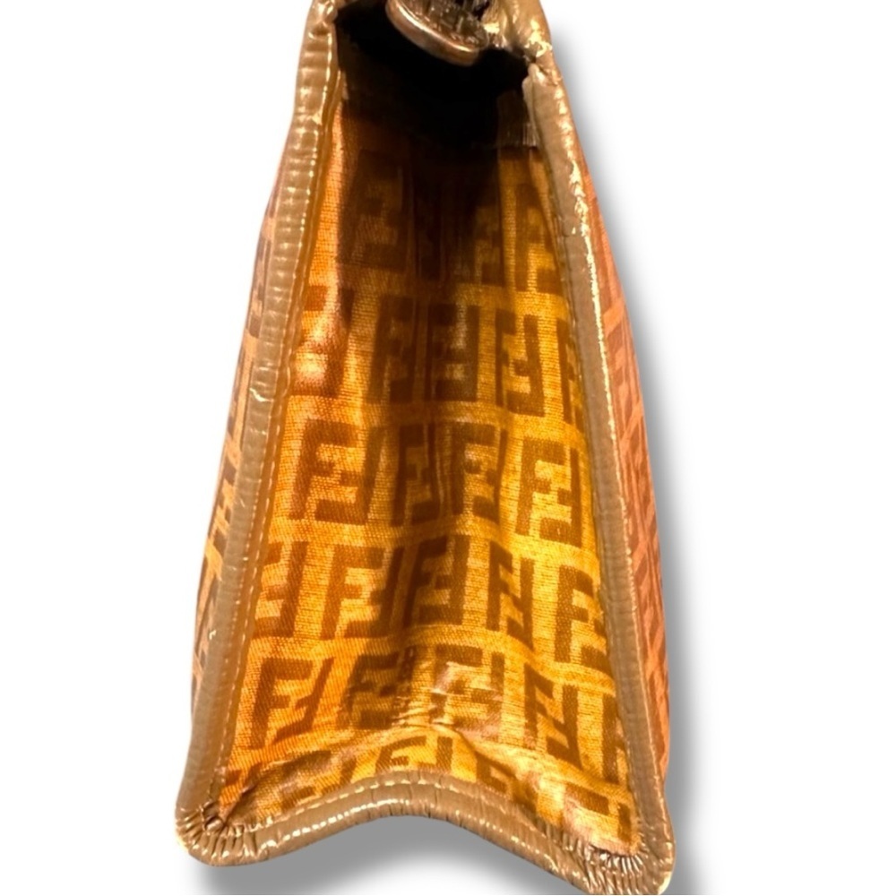✨ Authentic Fendi Zucca FF Monogram Clutch Pouch ✨ - Picture 6 of 13